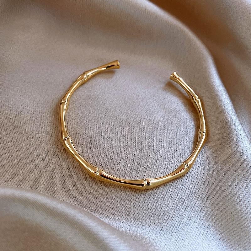1pc Section Opening Bracelet Female New Tide Niche Bracelet Temperament Simple Student Girlfriends Online Celebrity Hand Jewelry
1pc Section Opening Bracelet Female New Tide Niche Bracelet Temperament Simple Student Girlfriends Online Celebrity Hand Jewelry