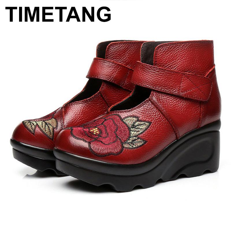 TIMETANG Beauty 2020 Spring Style National Wind Embroidery Short Boots Retro Floral Genuine Leather Mother Shoes Female Slope, Black
TIMETANG Beauty 2020 Spring Style National Wind Embroidery Short Boots Retro Floral Genuine Leather Mother Shoes Female Slope, Black