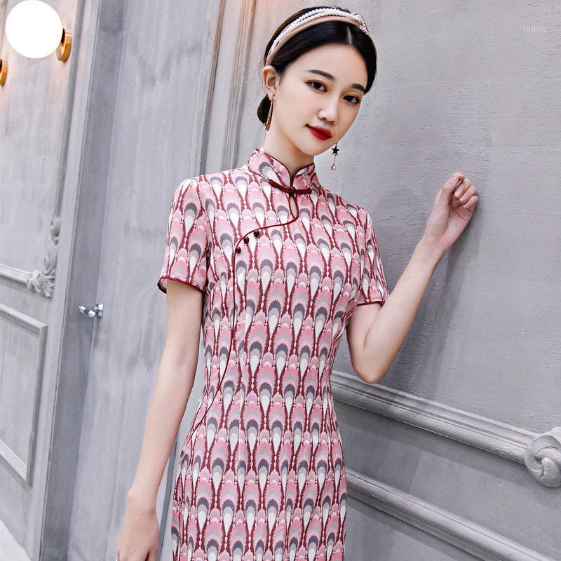 Summer young girlls Print Traditional Chinese Wedding Party Dresses for Women knee-length Cheongsam Qipao Satin Silk Dresses1
Summer young girlls Print Traditional Chinese Wedding Party Dresses for Women knee-length Cheongsam Qipao Satin Silk Dresses1