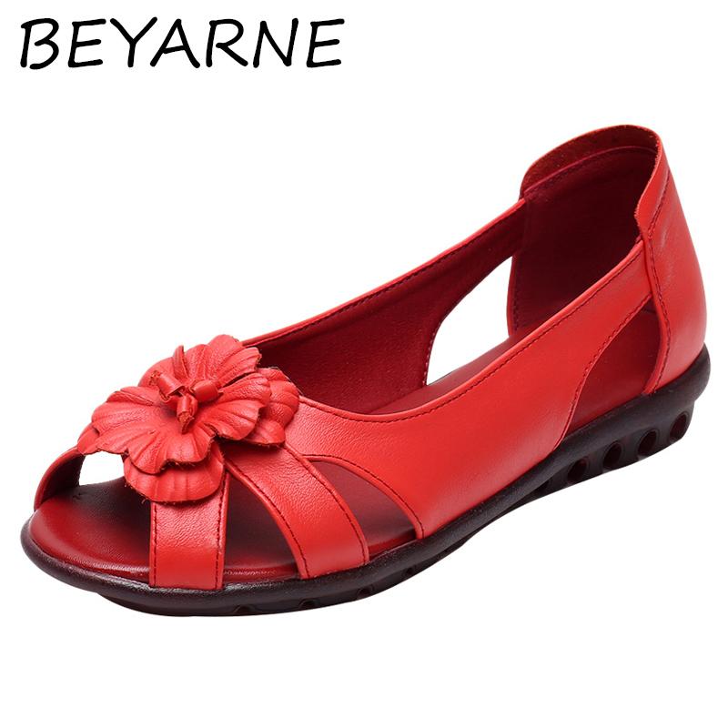 BEYARNE Flower Open Toe Summer Sandals Hollow Out Soft Genuine Leather Women's Shoes Flat Comfortable Fashion Sandals Plus Size, Beige gray
BEYARNE Flower Open Toe Summer Sandals Hollow Out Soft Genuine Leather Women's Shoes Flat Comfortable Fashion Sandals Plus Size, Beige gray