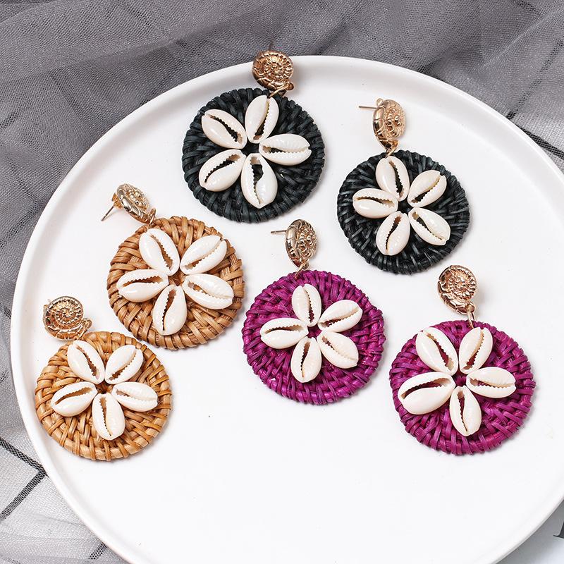 Euro-American style exaggerated personality straw Earrings retro fashion conch accessories Earrings handmade jewelry popular
Euro-American style exaggerated personality straw Earrings retro fashion conch accessories Earrings handmade jewelry popular