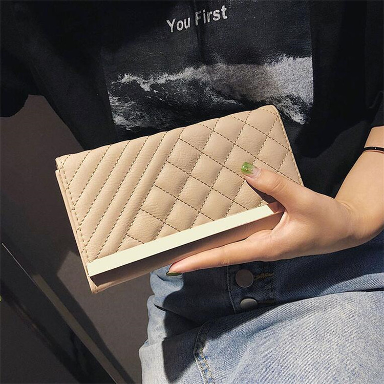Factory wholesale brand handbag fashion Lingge leather long wallet flip Lingges ladies wallets wild simple sewing thread embroidery leathers purses, Green(boutique box)
Factory wholesale brand handbag fashion Lingge leather long wallet flip Lingges ladies wallets wild simple sewing thread embroidery leathers purses, Green(boutique box)