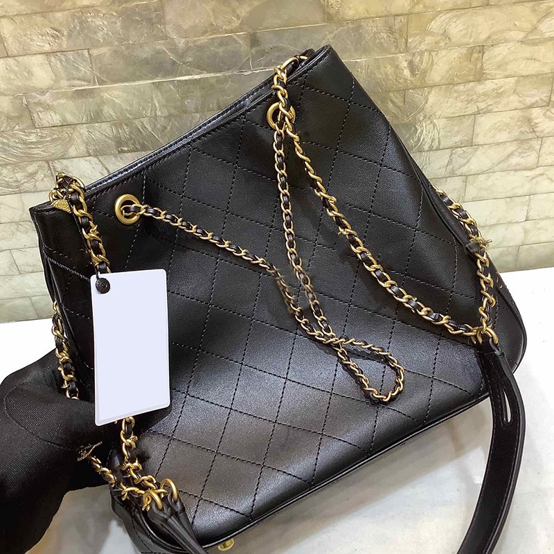 2021 Latest Style Stock up on early autumn models Imported sheepskin pail bag 0830 diamond lattice bag shoulder bag diamond lattice
2021 Latest Style Stock up on early autumn models Imported sheepskin pail bag 0830 diamond lattice bag shoulder bag diamond lattice