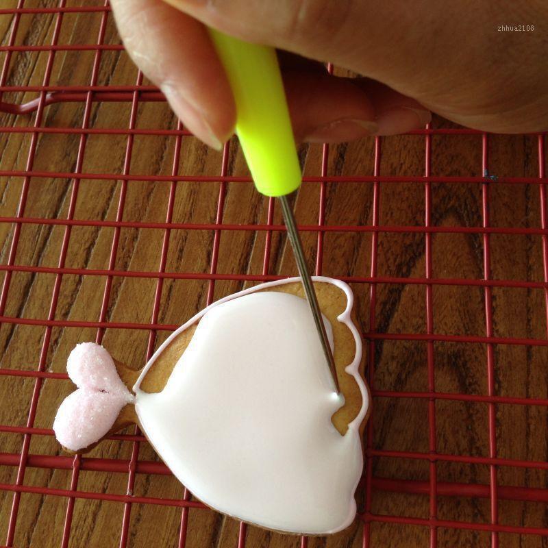 Wholesale- 1pcs Biscuit Needle Cake Tester Baking Tools Stainless Steel Biscuit Icing Sugar Needle Baking & Pastry Tools1
Wholesale- 1pcs Biscuit Needle Cake Tester Baking Tools Stainless Steel Biscuit Icing Sugar Needle Baking & Pastry Tools1