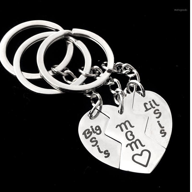 3 Pcs/Lot Cute Mom Daughter Sisters Keychains Stainless Steel Heart Puzzle Key Chains Love Gifts For Mother Family1
3 Pcs/Lot Cute Mom Daughter Sisters Keychains Stainless Steel Heart Puzzle Key Chains Love Gifts For Mother Family1