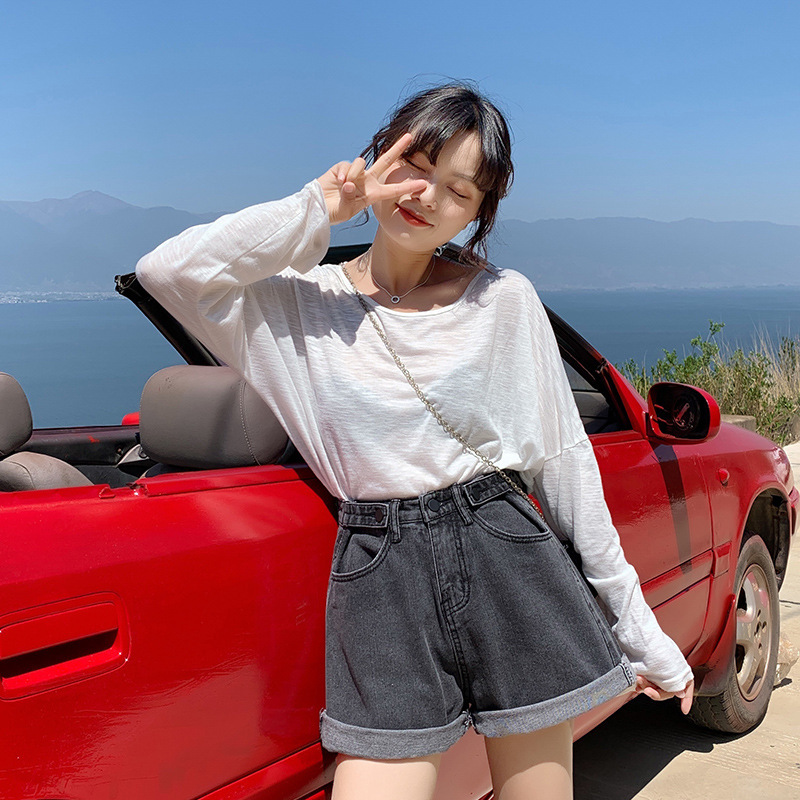 2021 New Denimshortssummernew line mouth length Korean version high waist heat leg show thin hong kong wind short wave 53FV, Black.
2021 New Denimshortssummernew line mouth length Korean version high waist heat leg show thin hong kong wind short wave 53FV, Black.