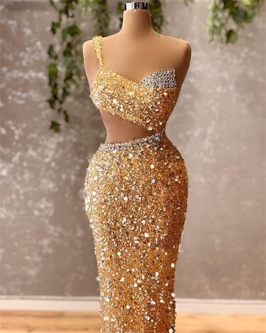 Elegant Yellow Prom Dresses One Shoulder Spaghetti Straps Evening Dress Custom Made Sequins Beading Floor Length Sweep Train Celebrity Party Gown