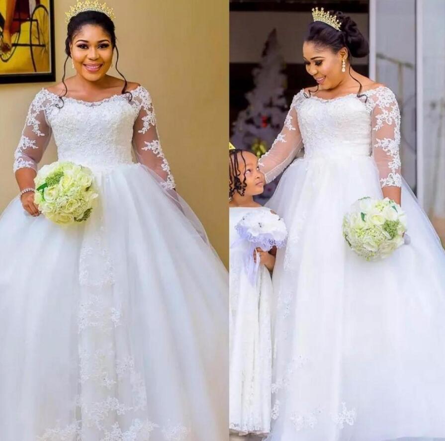 Plus Size Ball Gown Princess Wedding Dresses 2020 Off Shoulder Lace Appliques Romantic Long Tulle Bridal Gowns Vestido De Novia Custom, Champagne
Plus Size Ball Gown Princess Wedding Dresses 2020 Off Shoulder Lace Appliques Romantic Long Tulle Bridal Gowns Vestido De Novia Custom, Champagne