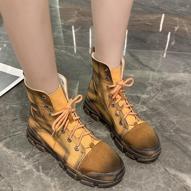 Vintage Faux Suede Flat Ankle Boots for Women British Style High Top Platform Botas Woman Casual Lace Up Motorcycle Boots1, Gray
Vintage Faux Suede Flat Ankle Boots for Women British Style High Top Platform Botas Woman Casual Lace Up Motorcycle Boots1, Gray