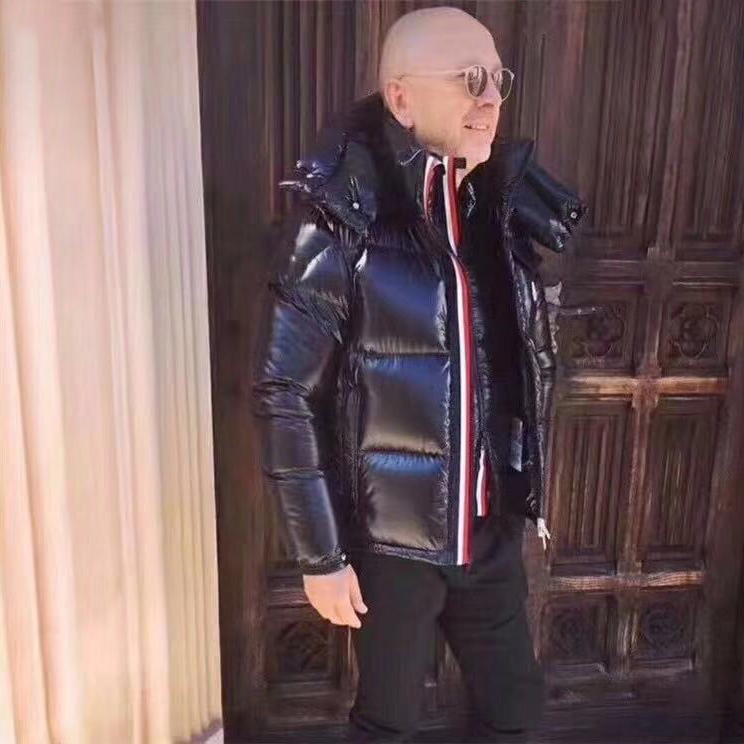 2022 MAYA Mens Down Parkas Designer Embroidered Letter Womens Downs Jackets, White
2022 MAYA Mens Down Parkas Designer Embroidered Letter Womens Downs Jackets, White