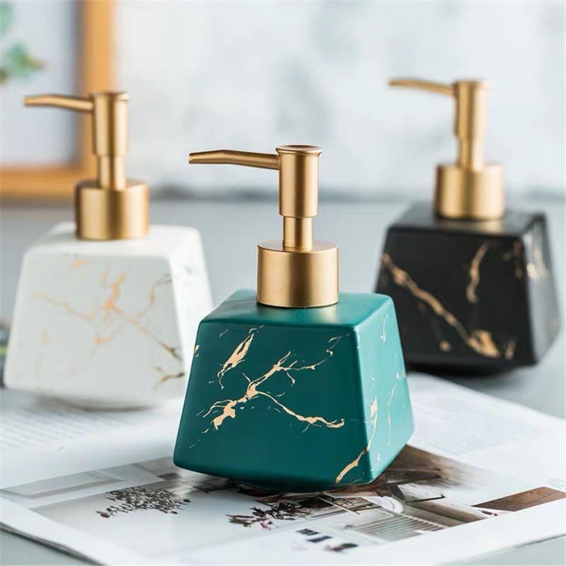260/350ML Luxury Ceramic Hand Sanitizer Bottle Marble Bathroom Shampoo Bottles Household Lotion Press Bottle Toilet Decoration1
260/350ML Luxury Ceramic Hand Sanitizer Bottle Marble Bathroom Shampoo Bottles Household Lotion Press Bottle Toilet Decoration1