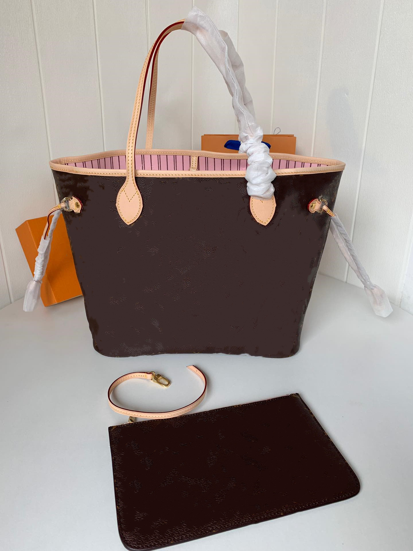 2pcs set high qulity classic womens handbags flower ladies composite tote leather clutch shoulder bags handbags purses, 32 x 29 x 17 cm
2pcs set high qulity classic womens handbags flower ladies composite tote leather clutch shoulder bags handbags purses, 32 x 29 x 17 cm
