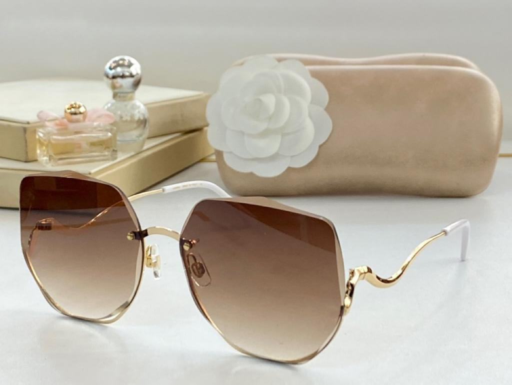 Sunglasses For Woman 2022 Designer Retro Summer 9037 Anti-Ultraviolet Driving Fishing Fashion Random Box
Sunglasses For Woman 2022 Designer Retro Summer 9037 Anti-Ultraviolet Driving Fishing Fashion Random Box
