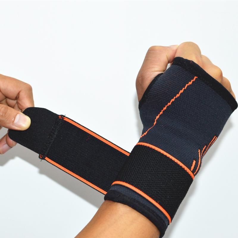 CHAOBA 1PCS High Elastic Bandage Fitness Yoga Hand Palm Brace Wrist Support Crossfit Powerlifting Gym Palm Pad Protector1, Black
CHAOBA 1PCS High Elastic Bandage Fitness Yoga Hand Palm Brace Wrist Support Crossfit Powerlifting Gym Palm Pad Protector1, Black