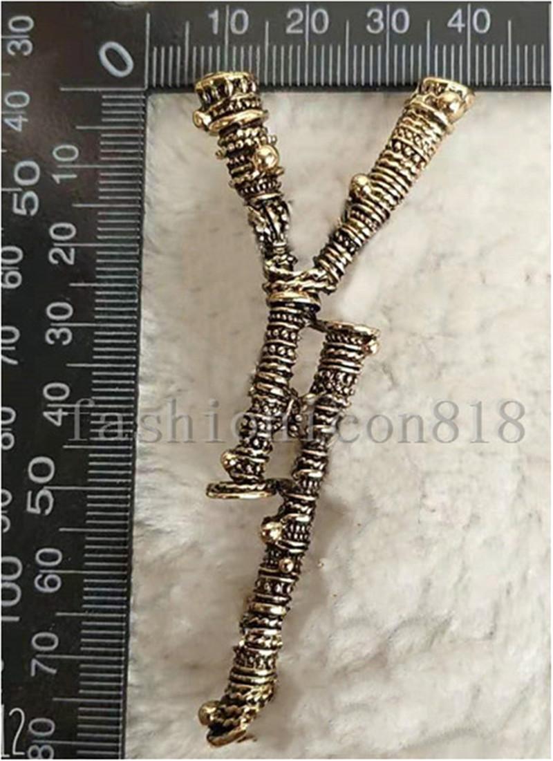 High quality Luxury Designer Men Women Pins Brooches Gold Silver Letter Brooch Pin for Suit Dress Pins for Party Nice Gift Specifications, Gray
High quality Luxury Designer Men Women Pins Brooches Gold Silver Letter Brooch Pin for Suit Dress Pins for Party Nice Gift Specifications, Gray