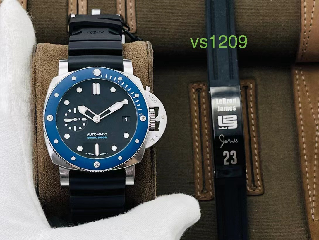 VS PAM438-PAM1039-PAM692-PAM1056 with a carbon fiber case, classic legendary night light, sapphire crystal glass mirror waterproof, As shown
VS PAM438-PAM1039-PAM692-PAM1056 with a carbon fiber case, classic legendary night light, sapphire crystal glass mirror waterproof, As shown