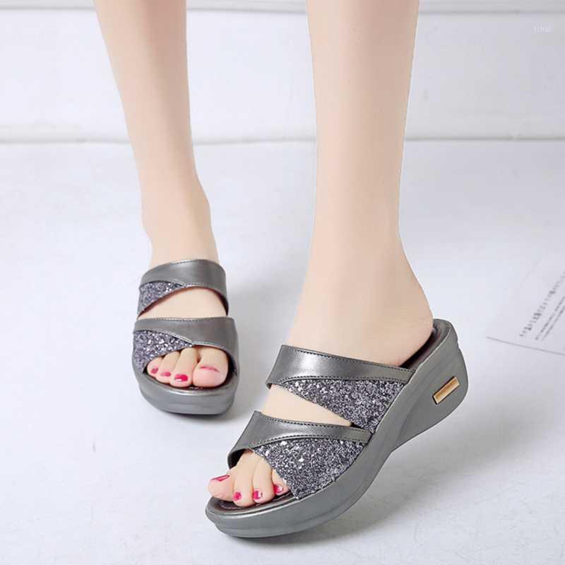 Woman Genuine Platform Slippers High Heels Women Sandals Flat Casual Shoes Sandals Women Summer Shoes1, Silver
Woman Genuine Platform Slippers High Heels Women Sandals Flat Casual Shoes Sandals Women Summer Shoes1, Silver
