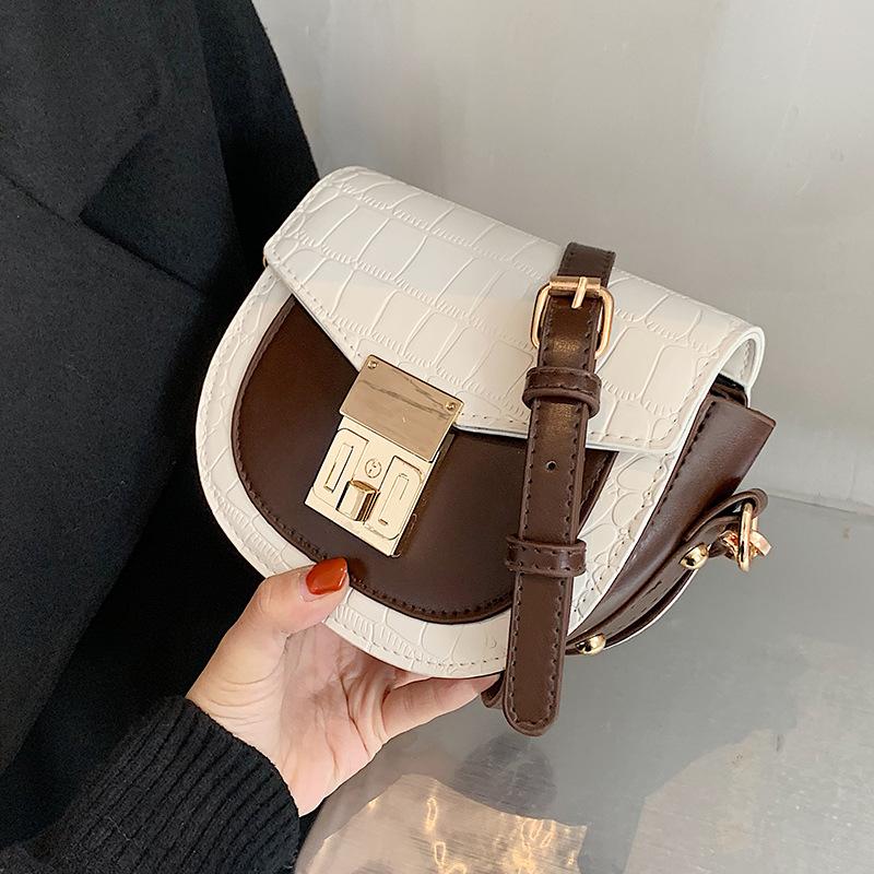 Autumn Women's 2021 Small Bags and Winter Popular New Trendy Fashion High-quality Pu Leather All-match Cross-body, Black
Autumn Women's 2021 Small Bags and Winter Popular New Trendy Fashion High-quality Pu Leather All-match Cross-body, Black