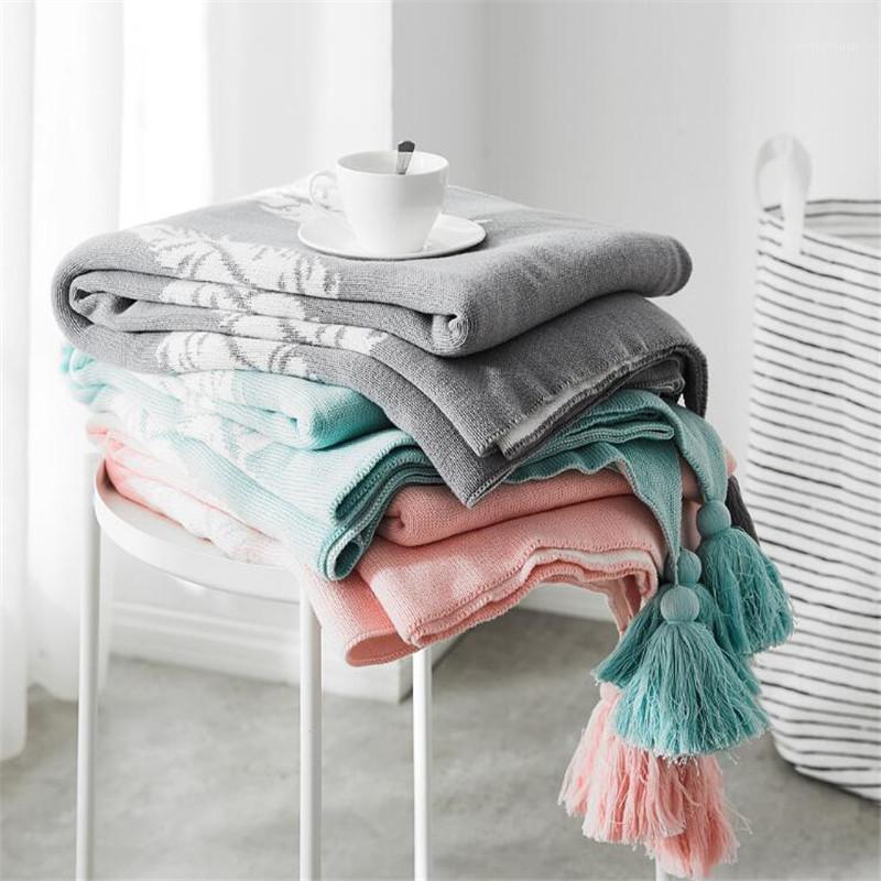 Nordic Hollowed-out Tassel Feather Blankets Knitted Thread Blanket Office Leisure Nap Air-conditioned Blanket Photo Props1
Nordic Hollowed-out Tassel Feather Blankets Knitted Thread Blanket Office Leisure Nap Air-conditioned Blanket Photo Props1