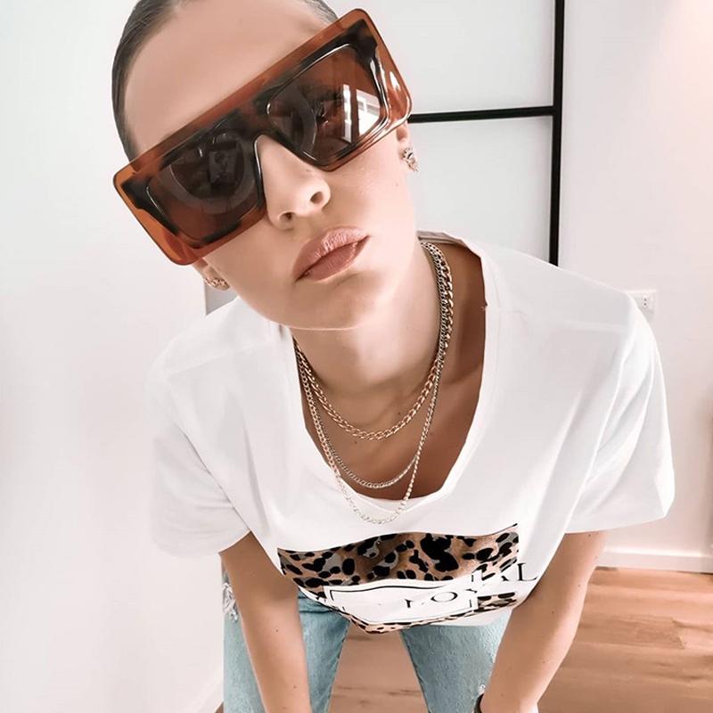 2020 New big frame colorful two-color sunglasses fashion women/men trend modern fashion sports sunglasses UV400
2020 New big frame colorful two-color sunglasses fashion women/men trend modern fashion sports sunglasses UV400