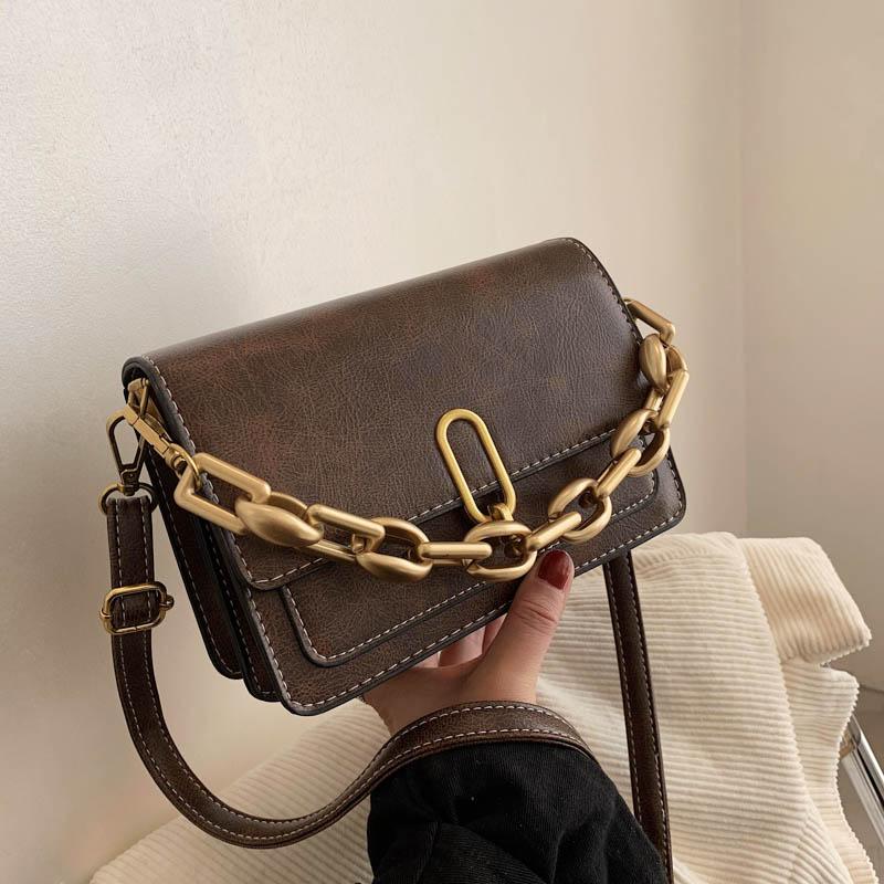 Women Crossbody Bag Solid Flap Bags For Women 2021 Quality Leather Retro Chains Shoulder Messenger Bags Female Handbag And Purse, Black
Women Crossbody Bag Solid Flap Bags For Women 2021 Quality Leather Retro Chains Shoulder Messenger Bags Female Handbag And Purse, Black