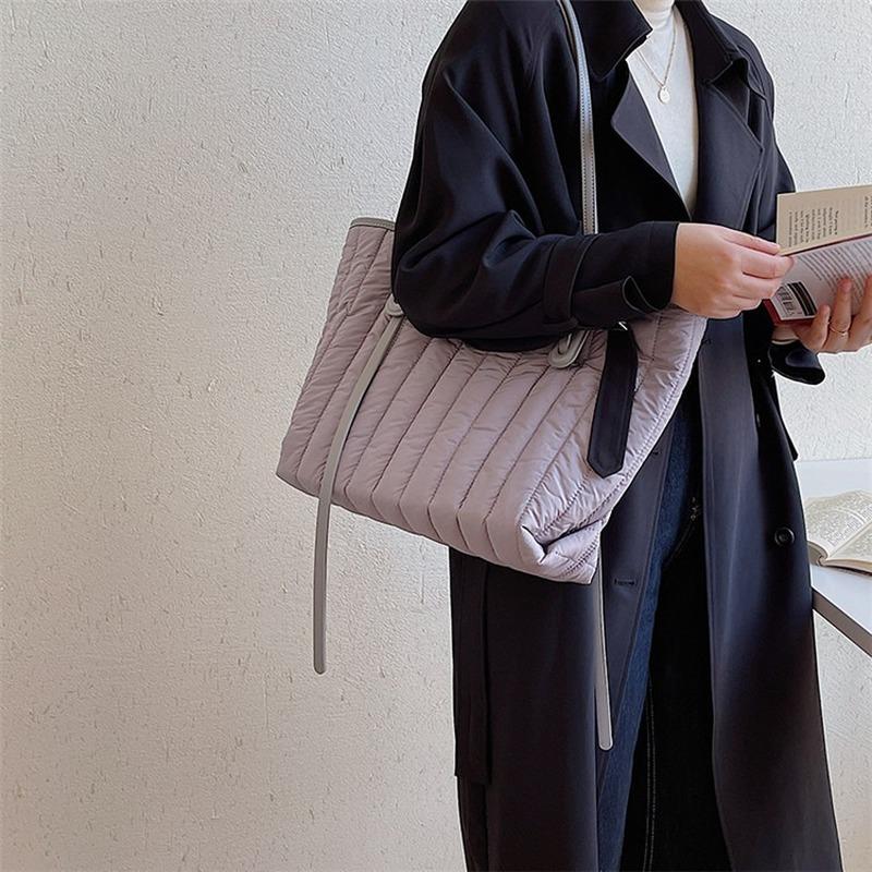 Casual Quilted Space Padded Women Shoulder Bags Design Handbags Nylon Down Cotton Large Capacity Tote Big Shopper Purses Winter, Black
Casual Quilted Space Padded Women Shoulder Bags Design Handbags Nylon Down Cotton Large Capacity Tote Big Shopper Purses Winter, Black