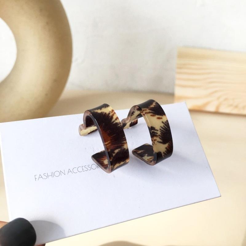 Hoop & Huggie Vintage Leopard Print Resin Acrylic Heart Shaped Earrings Geometric Acetic Acid Brincos Jewelry Party Gifts
Hoop & Huggie Vintage Leopard Print Resin Acrylic Heart Shaped Earrings Geometric Acetic Acid Brincos Jewelry Party Gifts