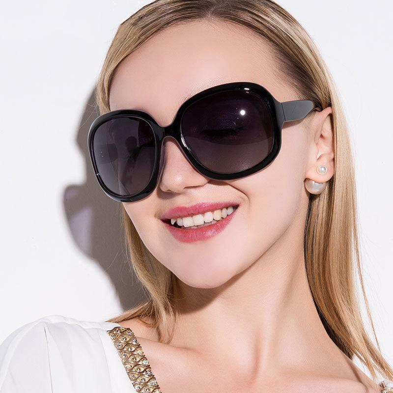 Sunglasses 2021 Retro Classic Women Polarized Oversized Shape Feminino Fashion Sunglaasses UV400 Lady Gift Gafas1
Sunglasses 2021 Retro Classic Women Polarized Oversized Shape Feminino Fashion Sunglaasses UV400 Lady Gift Gafas1