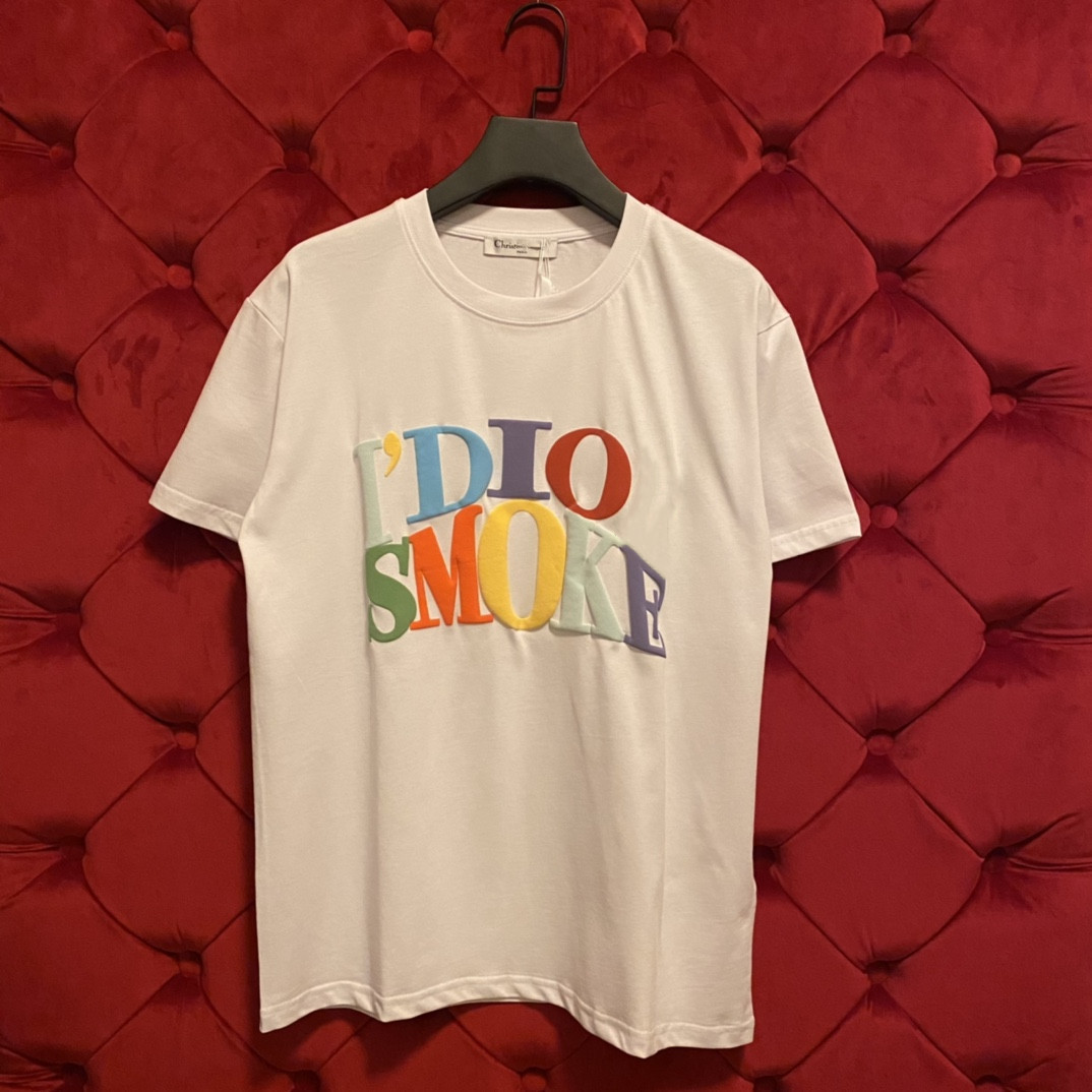 D family 2021 new spring and summer couple' foam letter printed round neck short sleeve t-shirt men' and women' top, White
D family 2021 new spring and summer couple' foam letter printed round neck short sleeve t-shirt men' and women' top, White