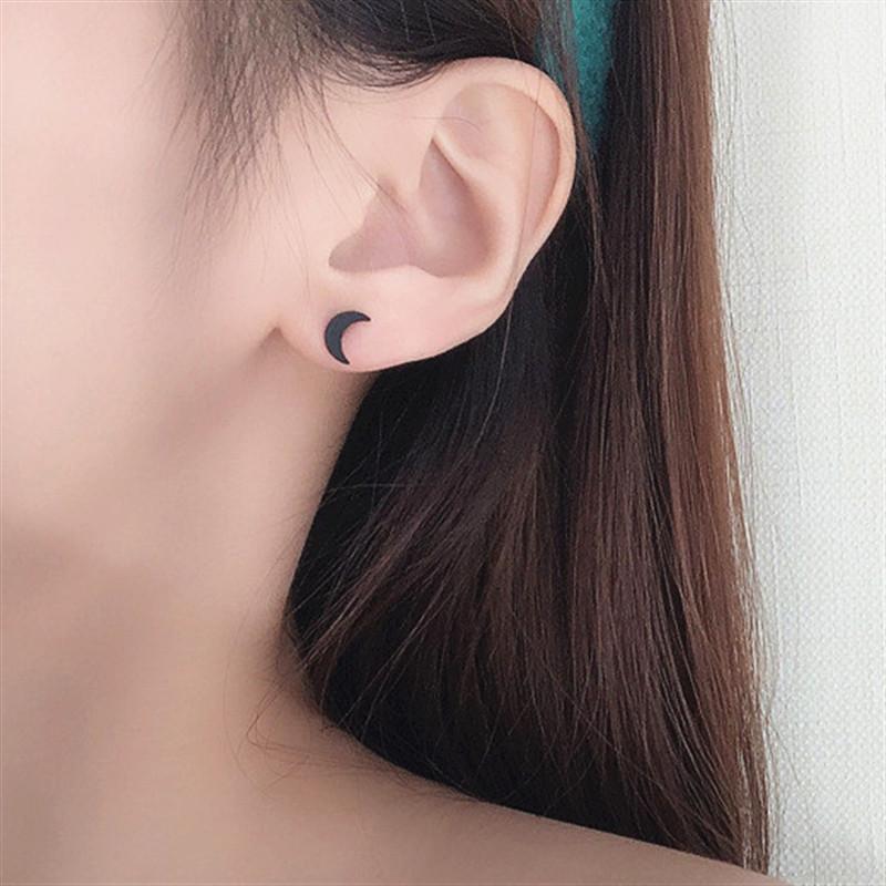 simple Black metal stud Earrings Women Korean Asymmetric Moon Star Earrings Trendy Fashion Jewelry
simple Black metal stud Earrings Women Korean Asymmetric Moon Star Earrings Trendy Fashion Jewelry