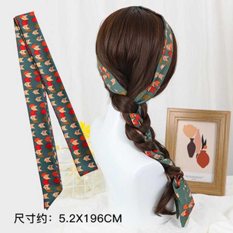 Small silk scarf, streamer, headband, female braided hair, tied hair ribbon, retro wild forest holiday headband
Small silk scarf, streamer, headband, female braided hair, tied hair ribbon, retro wild forest holiday headband