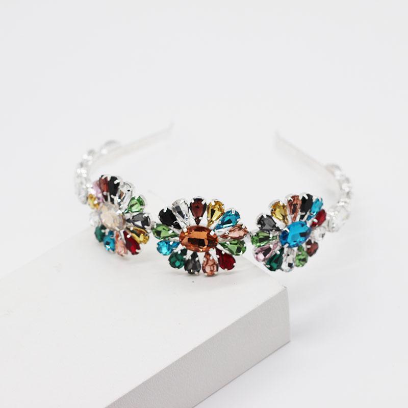 Color Flowers Rhinestone Hair Accessories Women Girls Wedding Tiara Hair Ornaments Crystal Headbands Bands Pearl Headdress1
Color Flowers Rhinestone Hair Accessories Women Girls Wedding Tiara Hair Ornaments Crystal Headbands Bands Pearl Headdress1
