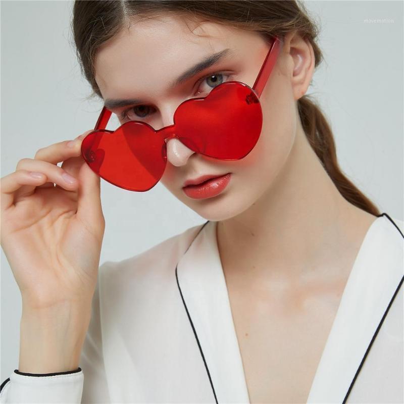 2020 New Arrival Rimless Transparent Red Sunglasses Women Heart Shape Peach Shape Colorful UV400 Hight Quality Brand 90s Punk1
2020 New Arrival Rimless Transparent Red Sunglasses Women Heart Shape Peach Shape Colorful UV400 Hight Quality Brand 90s Punk1