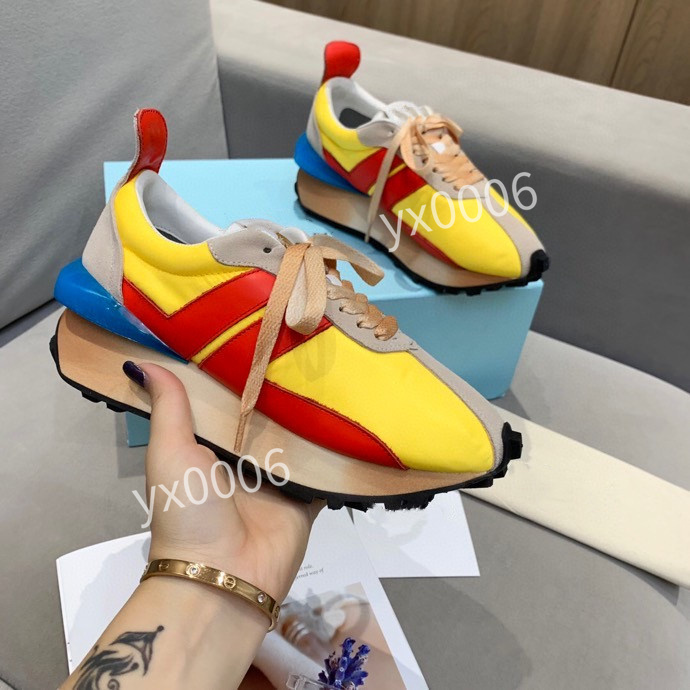 2022 High quality luxury designer 35-41 women men shoes High-end casual Counter leisure sports shoe high mercerized ox velvet original ly211127, Choose the color
2022 High quality luxury designer 35-41 women men shoes High-end casual Counter leisure sports shoe high mercerized ox velvet original ly211127, Choose the color