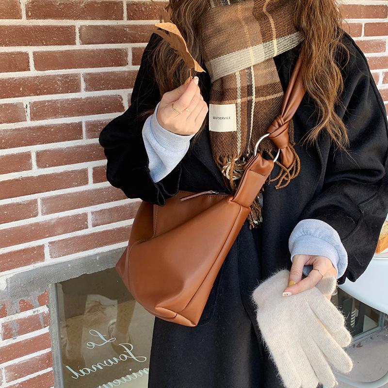 Vintage Women's Bag Handbags Luxury Ladies Crossbody Shoulder Bag Woman Designer Fashion Purses PU Leather Casual Sac A Main, Brown
Vintage Women's Bag Handbags Luxury Ladies Crossbody Shoulder Bag Woman Designer Fashion Purses PU Leather Casual Sac A Main, Brown