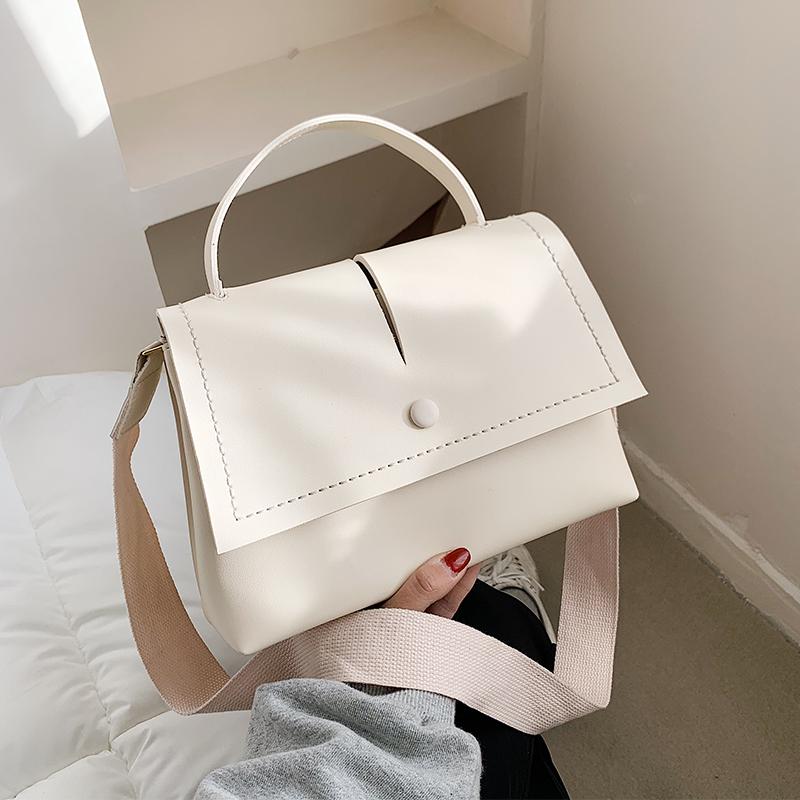 Vintage Fashion Female Tote Solid color 2021 New Quality PU Leather Women Designer Handbag High capacity Shoulder Messenger Bag, Black 
Vintage Fashion Female Tote Solid color 2021 New Quality PU Leather Women Designer Handbag High capacity Shoulder Messenger Bag, Black