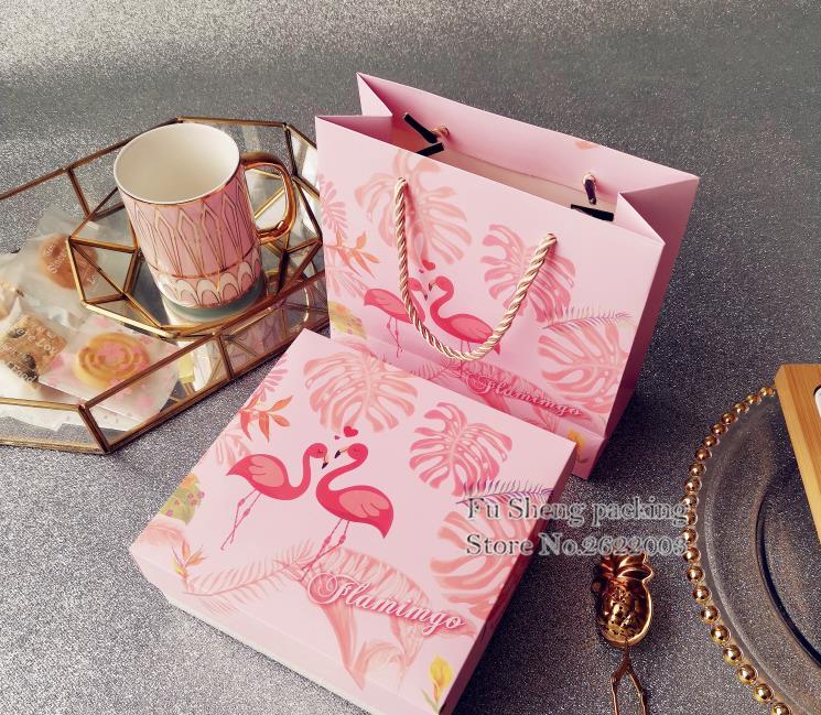 Paper box and bag, Pink Flamingo flower design chocolate Paper Box cookie candy Macarons Packing Storage Boxes 50 set
Paper box and bag, Pink Flamingo flower design chocolate Paper Box cookie candy Macarons Packing Storage Boxes 50 set