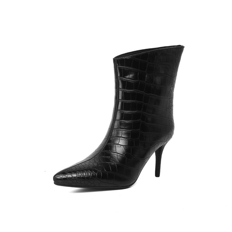 New 2021 Women Ankle Boots Euro Style Super High Heels Winter Dancing Night Club Shoes Woman Big Size 41 42 43 7h48, Brown
New 2021 Women Ankle Boots Euro Style Super High Heels Winter Dancing Night Club Shoes Woman Big Size 41 42 43 7h48, Brown