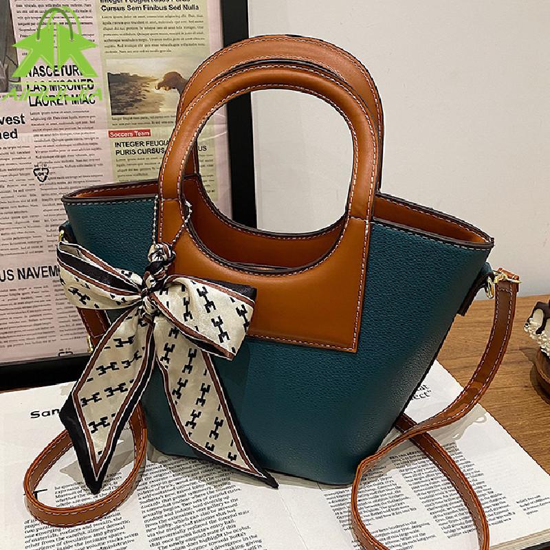 Evening Bags Top Quality Handbags 2022 Designer Pu Leather Shoulder For Women Fashion Ribbon Messenger Bag Sac A Main
Evening Bags Top Quality Handbags 2022 Designer Pu Leather Shoulder For Women Fashion Ribbon Messenger Bag Sac A Main