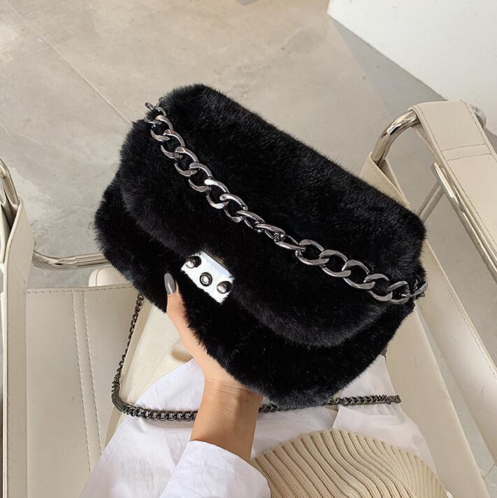 Factory wholesale womens handbag street fashions plush chain bag winter Mao Maos women clutch bags elegant atmosphere winters fashion handbags
Factory wholesale womens handbag street fashions plush chain bag winter Mao Maos women clutch bags elegant atmosphere winters fashion handbags
