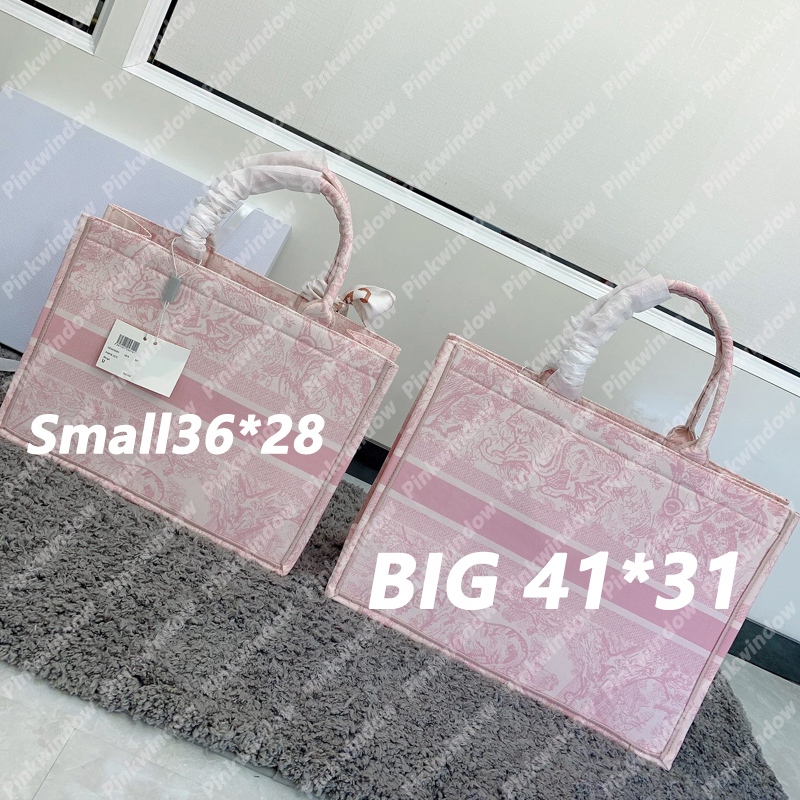 Luxurys Tote Bag Book Totes Bags Bag Toile Handbags Designers Bags Canvas Tote Shopping P21011901L Handbag Shoulder Women Pink Bqbgt
Luxurys Tote Bag Book Totes Bags Bag Toile Handbags Designers Bags Canvas Tote Shopping P21011901L Handbag Shoulder Women Pink Bqbgt