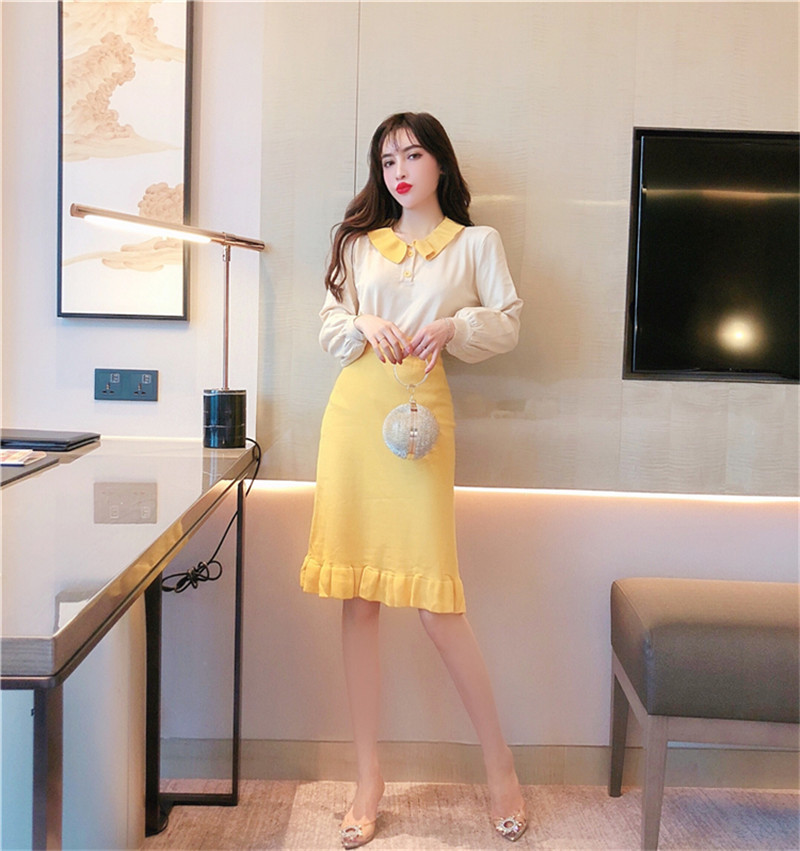 2021 New Ladies'clothes Korean Spring Sweet Doll Collar Long Sleeve Top Ruffles Skirt Two Pieces Define Elegant Sweatsuits DACZ, Yellow.
2021 New Ladies'clothes Korean Spring Sweet Doll Collar Long Sleeve Top Ruffles Skirt Two Pieces Define Elegant Sweatsuits DACZ, Yellow.