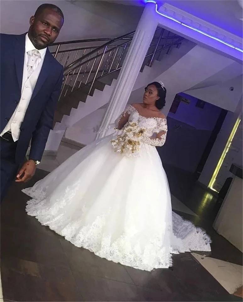 Princess Ball Gown Lace African Wedding Dresses Off The Shoulder Long Sleeves Sequined Beaded Bridal Gowns Vestido De Novia