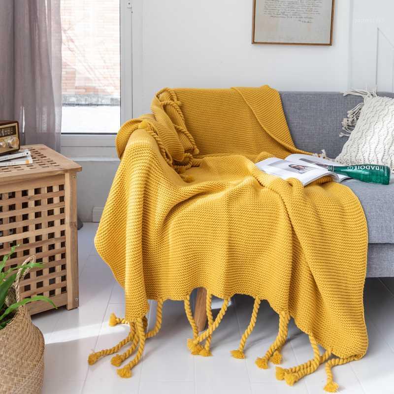 Knitted Blanket High Quality Sofa Bed Cover Air Conditioning Comfy Sleeping Bedspreads Home Airplane Thread Blanket with Tassel1
Knitted Blanket High Quality Sofa Bed Cover Air Conditioning Comfy Sleeping Bedspreads Home Airplane Thread Blanket with Tassel1