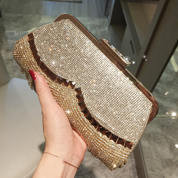 2021Wedding women handbag luxury tassel rhinestone handbag banquet shoulder bag gold dinner bag party wallet chain Clutch, Champagne
2021Wedding women handbag luxury tassel rhinestone handbag banquet shoulder bag gold dinner bag party wallet chain Clutch, Champagne