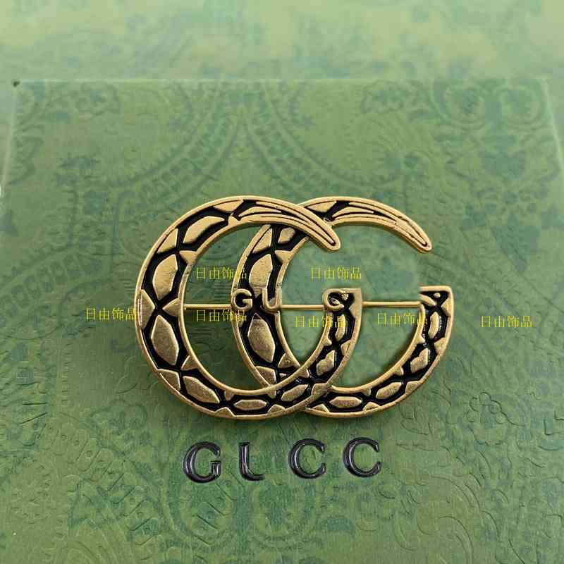 Pins, Brooches luxurious designer jewelry family / new letter dripping Pearl temperament light luxury personality style high version Brooch
Pins, Brooches luxurious designer jewelry family / new letter dripping Pearl temperament light luxury personality style high version Brooch