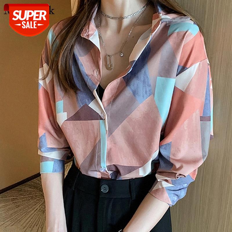 Autumn Retro Sexy Blouse Women 2021 Color Mixing Cardigen V-Neck Chiffon Womens Blouses Solid Long Sleeve Print Women Tops 7070 #SO3z, White
Autumn Retro Sexy Blouse Women 2021 Color Mixing Cardigen V-Neck Chiffon Womens Blouses Solid Long Sleeve Print Women Tops 7070 #SO3z, White