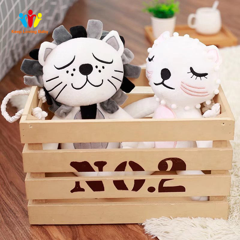 Baby Pillow Lion head pillow Children's room decoration doll Children soothe plush toys Infant Toddler Sleep Pillow LJ201014