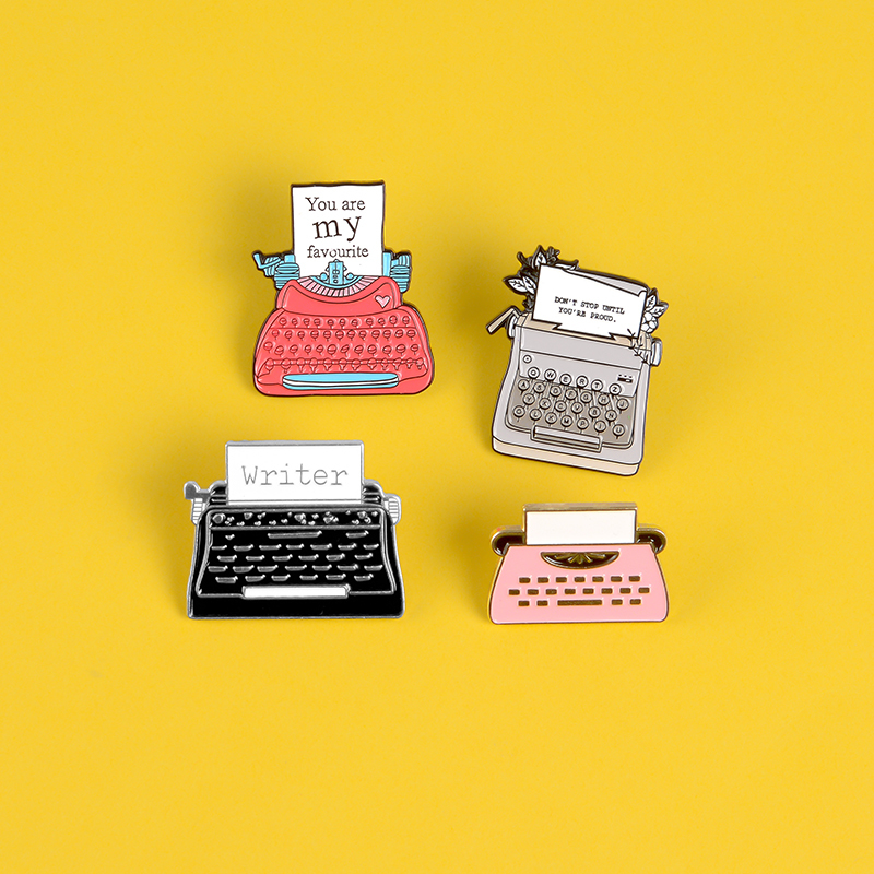 Typewriter Enamel Vintage Writing Brooches Backpack Clothes Lapel Badge Cartoon Fun Gift Kids Friends