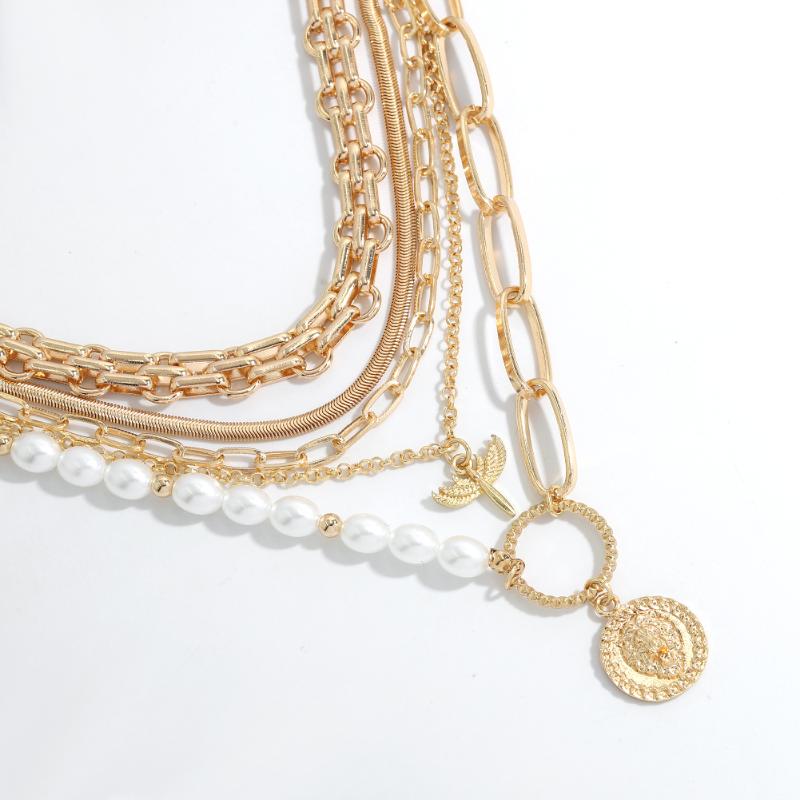 Chokers Women's Fashion Design Necklace Metal Coin Holiday Street Shooting Chain Multi-layered Wearing Clavicle 
Chokers Women's Fashion Design Necklace Metal Coin Holiday Street Shooting Chain Multi-layered Wearing Clavicle